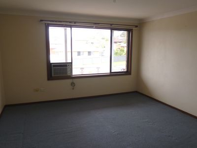 17a McKenzie Avenue, Mount Warrigal