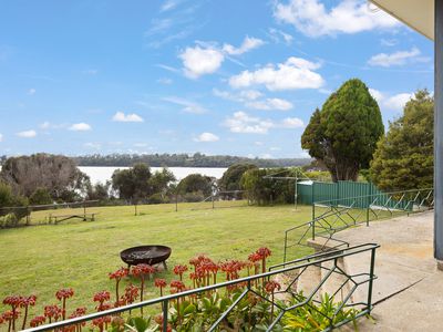 89 Sunset Boulevard, Clarence Point