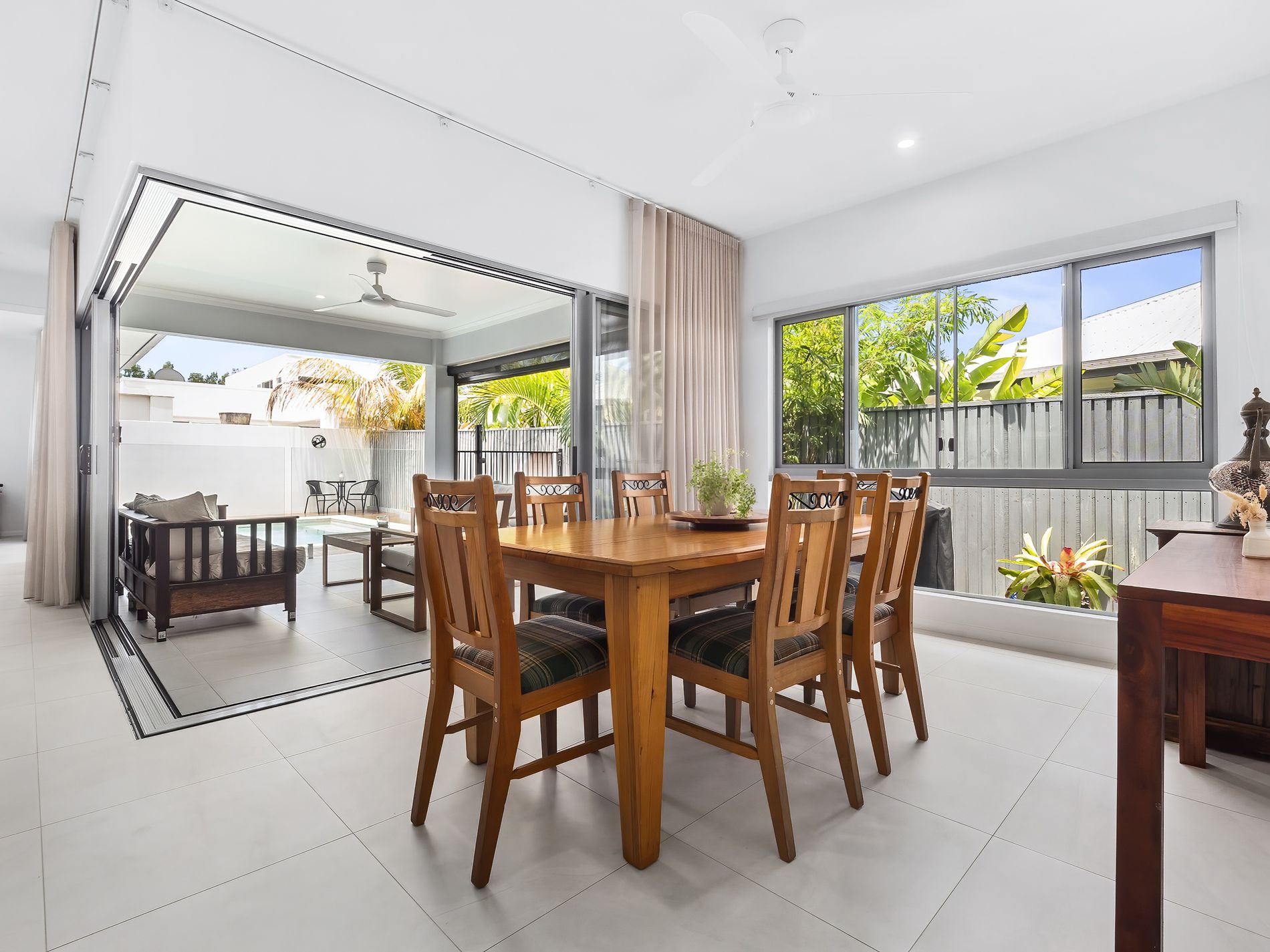 2 / 9 Jabiru Court, Smithfield