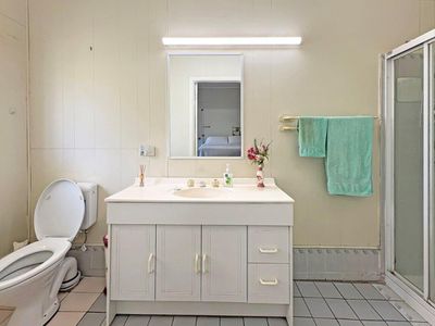 2-4 Breeza Street, Carroll