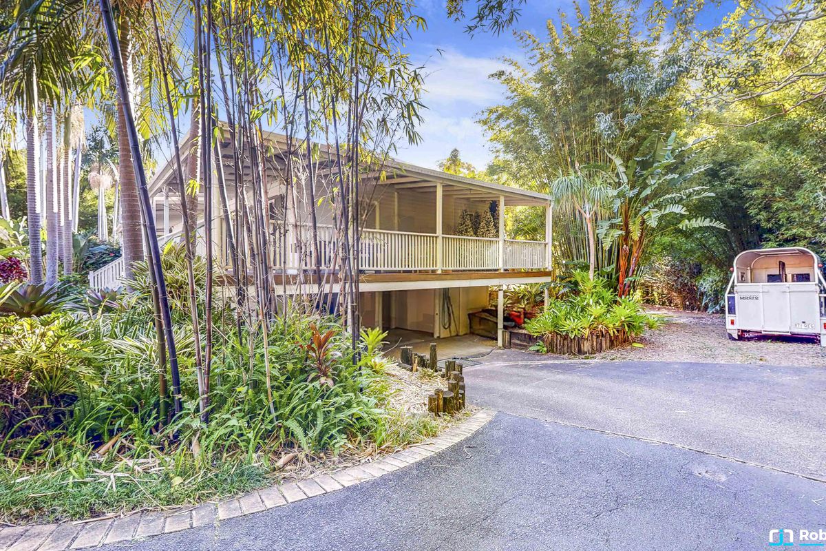 2 Ashdown Crt, Tinbeerwah