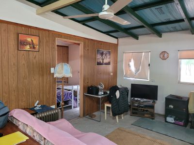 347B  Rifle Range Rd , Sapphire Central