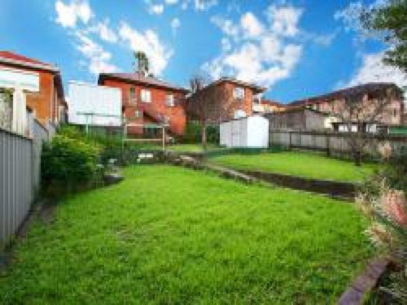 52 Donaldson Street, Port Kembla