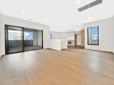 4 Outfield Road, Clyde