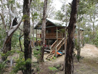 4 Flora Grove , Molloy Island