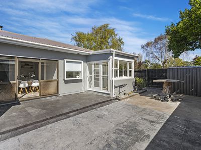 934 Avonside Drive, Avondale