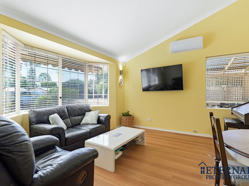 13 Hybanthus Road, Riverton