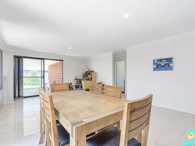 11 Mapleton Drive, Yanchep