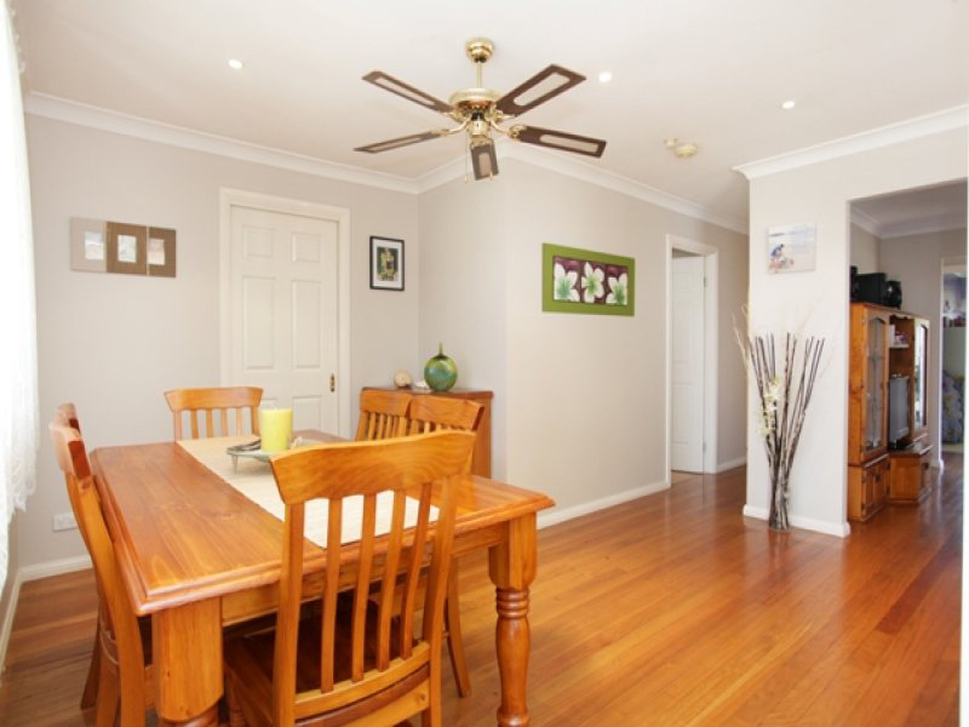 3 Karabi Close, GLENMORE PARK