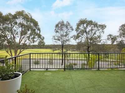 6 Knox Court, Kennington