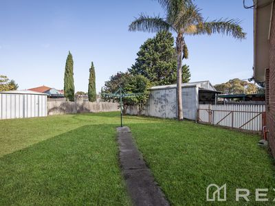 6 Bates Street, Cranbourne West