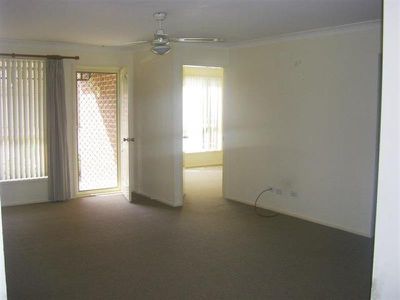 4B Kingfisher Place, Farmborough Heights