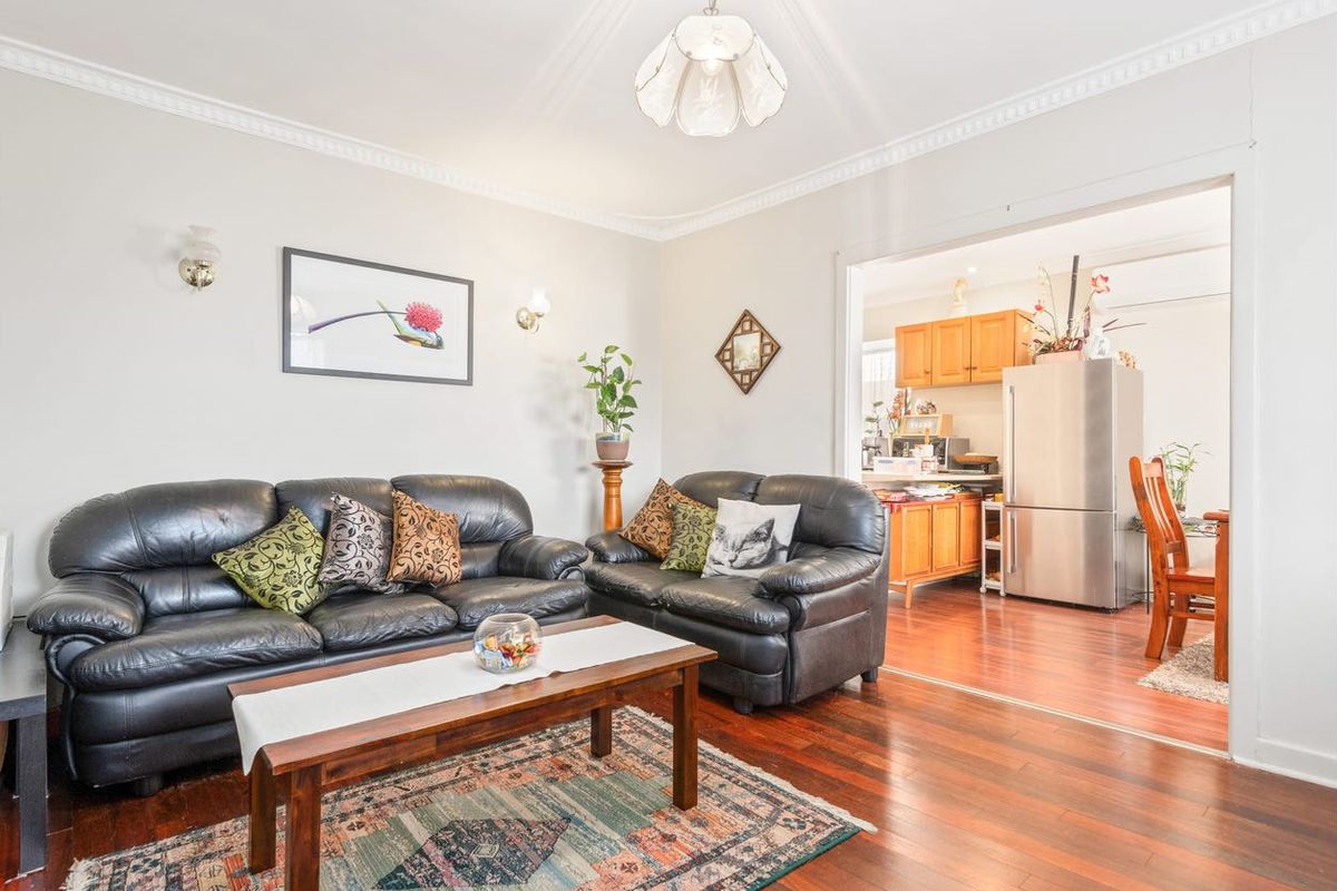 6 Elliott Avenue, Holden Hill