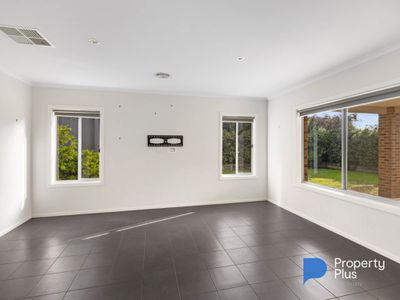 81 Greenfield Drive, Epsom