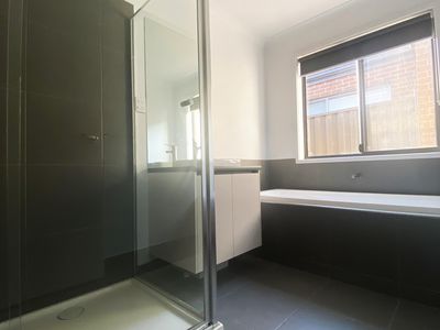 21 Whistler Circuit, Kalkallo