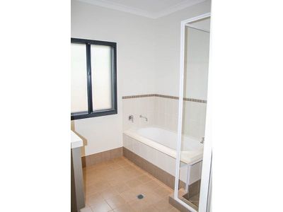 9 Bloodwood Crescent, Derby