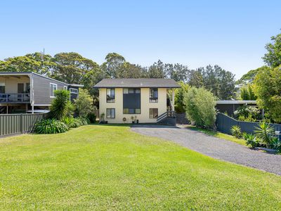 40 YUGURA STREET, Malua Bay