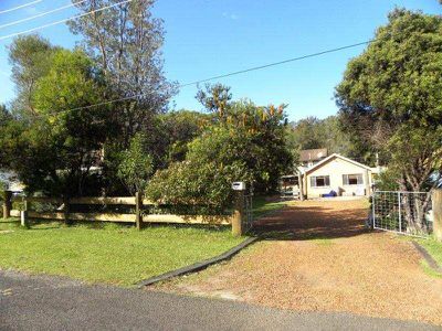 18 Beachview Avenue, Berrara