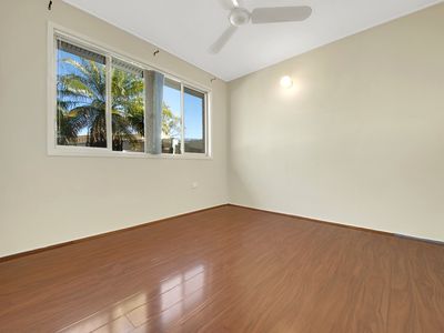 6  Russ Street, Sun Valley
