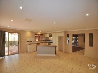 22 Cardiff Arms Avenue, Dubbo