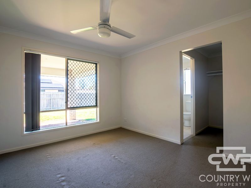 48 Manse Street, Guyra