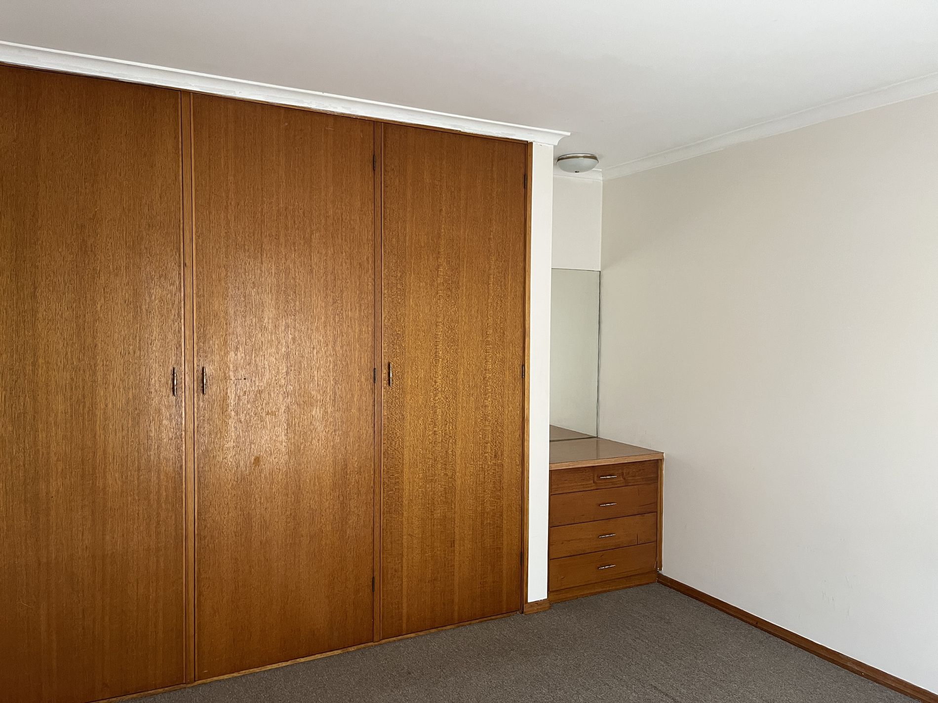 2/253 Church Street, Herne Hill