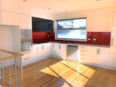 2 / 250 Pascoe Vale Road, Essendon