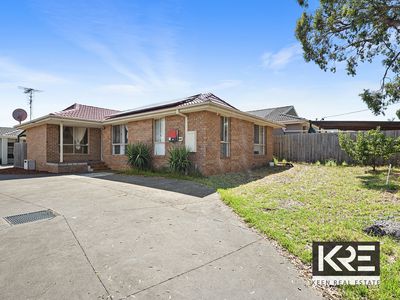 13 Ivan Crescent, Hampton Park