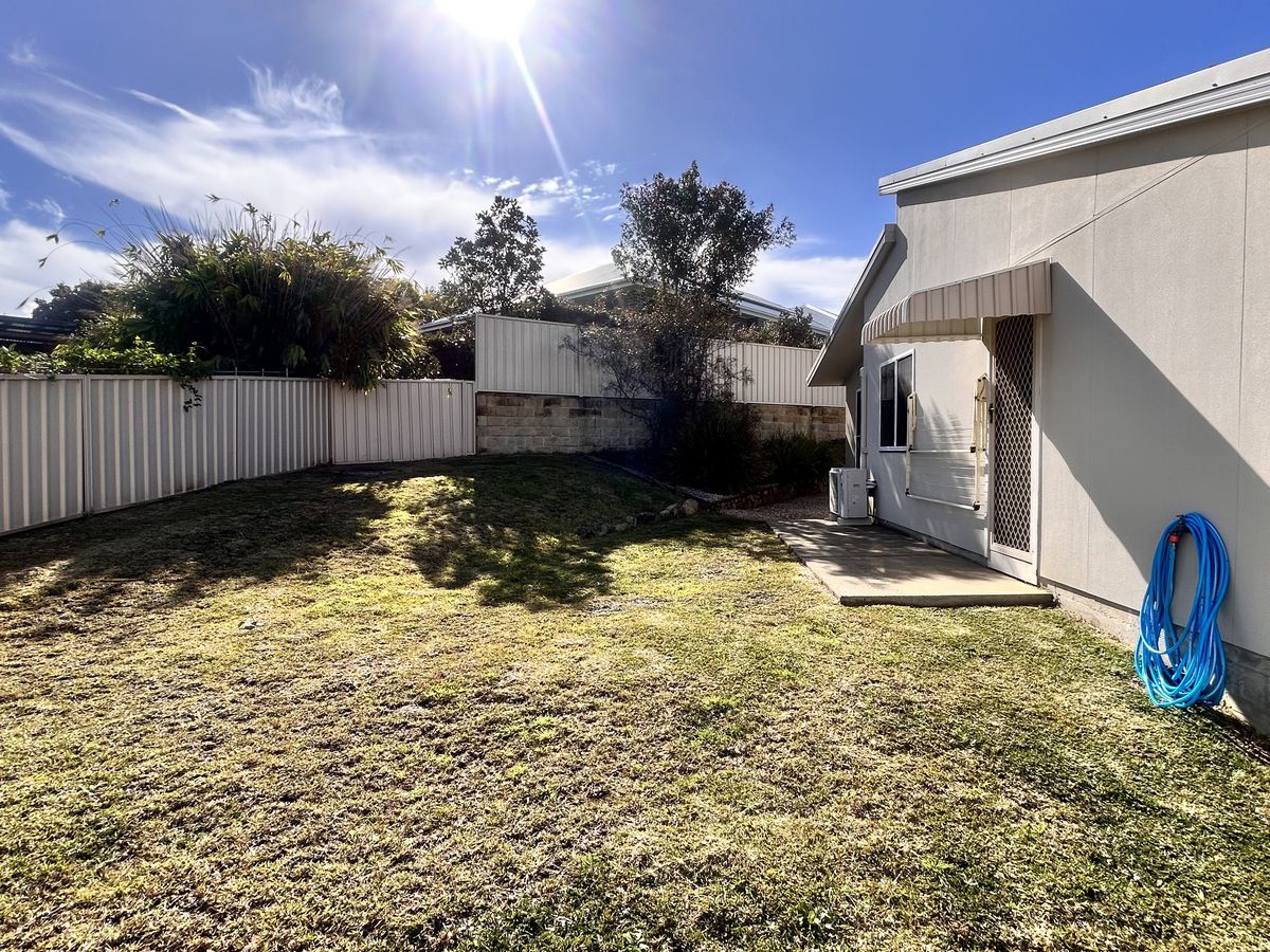 5 Helmsman Close, Safety Beach