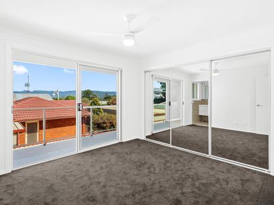 2 / 33 Barton Street, Oak Flats