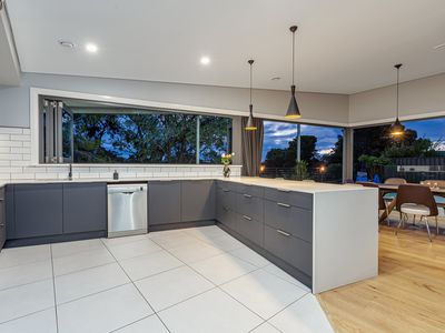 39 Victory Parade, Yanchep