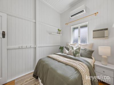 17 Princes Road, Hyde Park