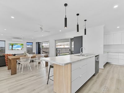 25 Sea Salt Drive, Lammermoor
