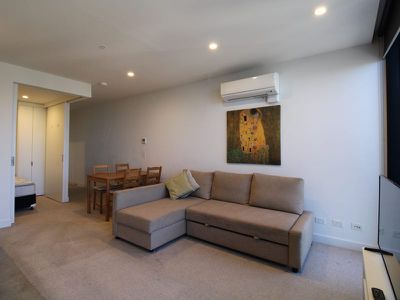 1509 / 28 Bouverie Street, Carlton