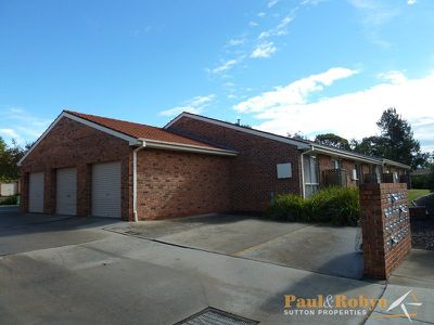 4 / 12 Luke Street, Holt