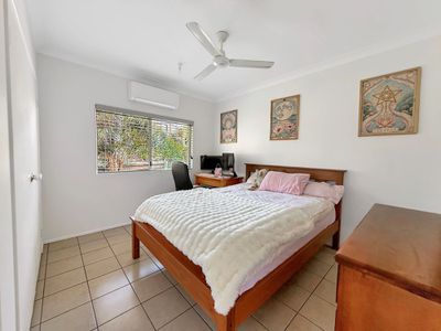 6 CORNISH CLOSE, Atherton