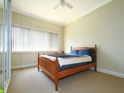 137 Lakeview Parade, Primbee