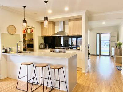 86 Spearmint Boulevard, Manor Lakes