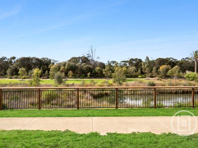 12 Armstrong Walk, St Leonards