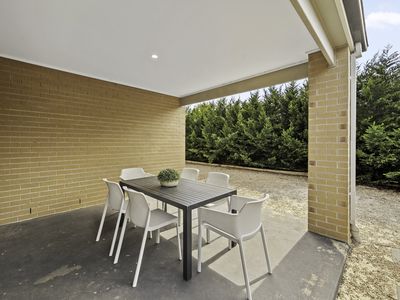 6 Elgata Way, Werribee