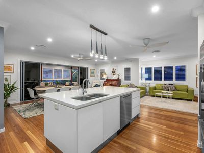 14 Feathertail Place, Gumdale