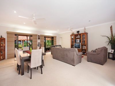 32 River Park Drive, Annandale