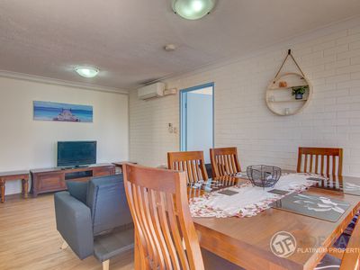 222B / 132 Marine Parade, Southport