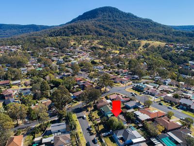 6 Stanley Avenue, Farmborough Heights