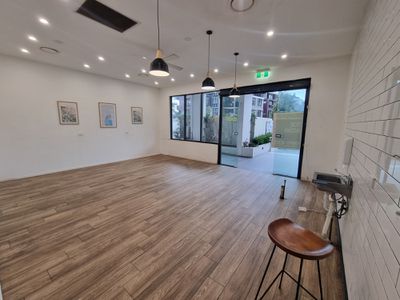 1 / 121 Bowden Street, Meadowbank