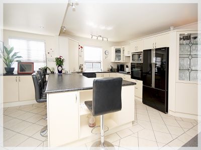 24 Thomas Place, Foxton Beach