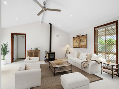 3 Trythall Place, Hannans