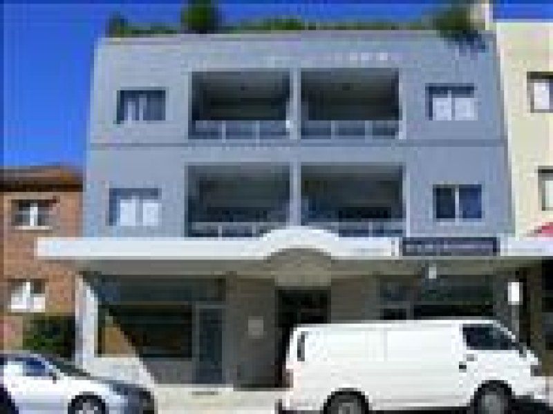 6 / 33 Railway, Eastwood