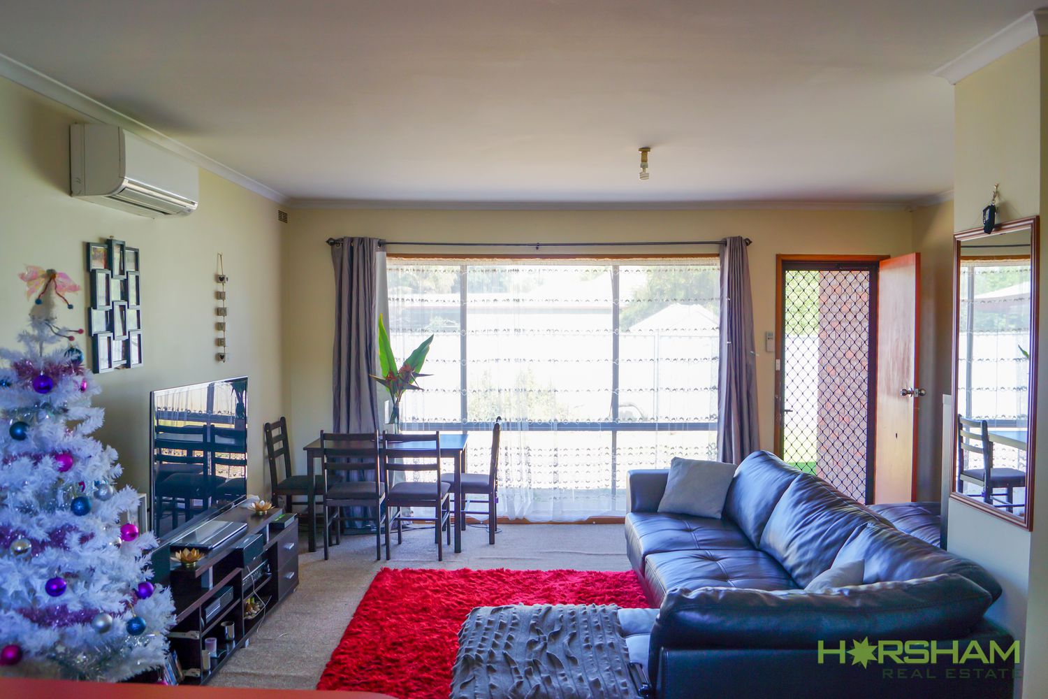 3 / 9 Young Street, Horsham
