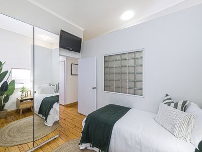 10 Little Shenton Lane, Northbridge